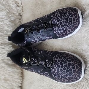 Vionic Black and Gray Leopard Athletic Shoes
